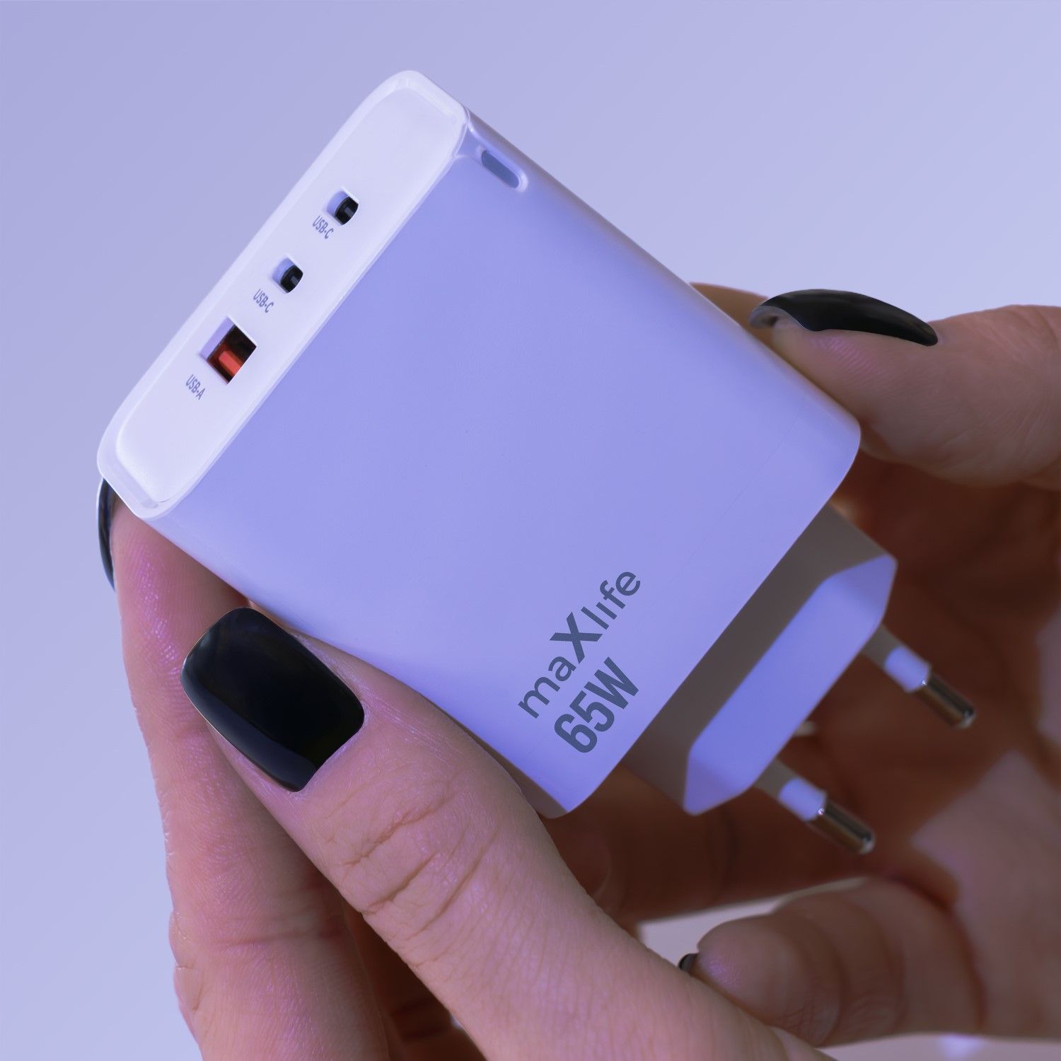 Maxlife MXTC-09-65ACC GaN hálózati gyorstöltő – 65W, 2× USB-C PD + 1× USB-A QC, fehér – 3. kép
