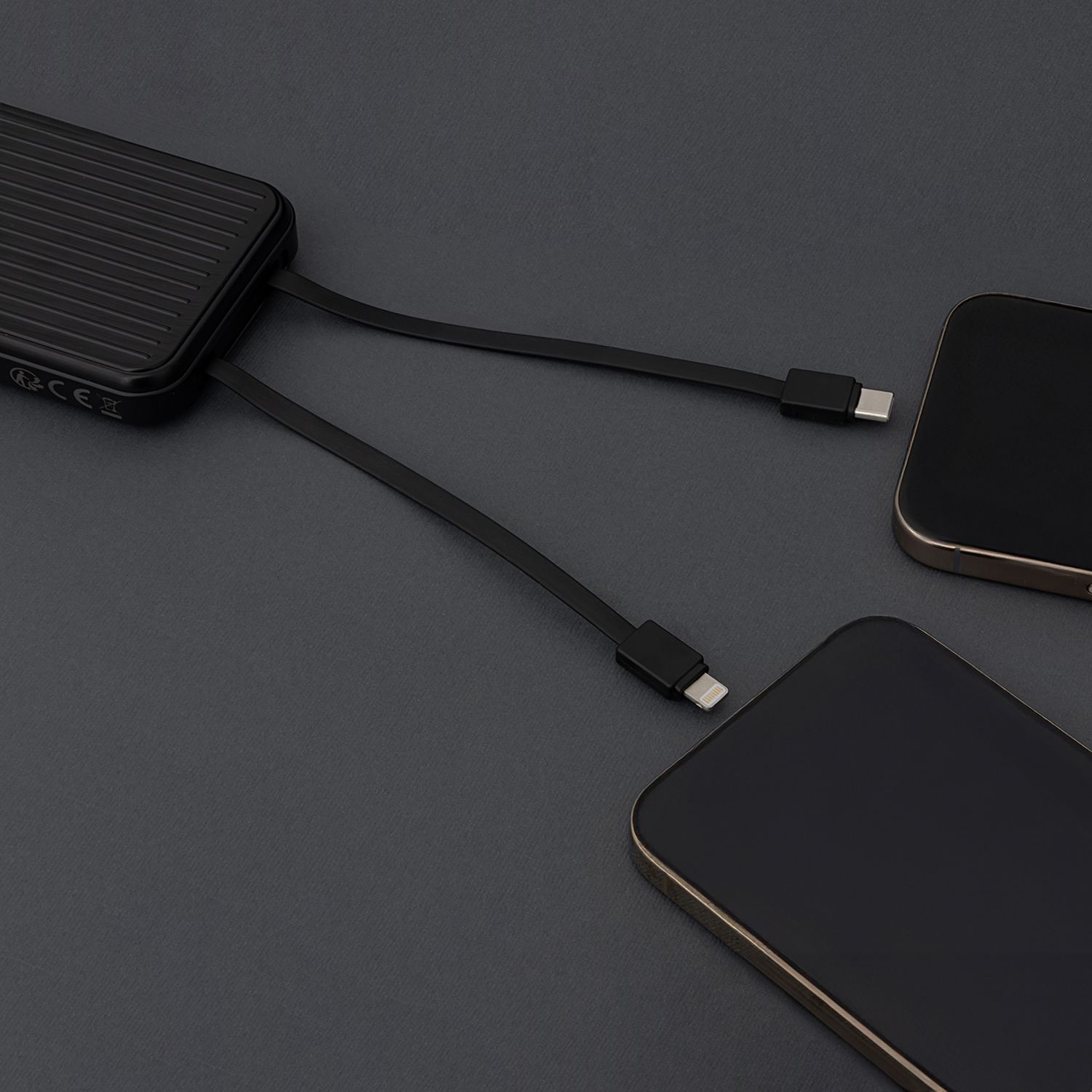 Maxlife MXPB-06 Beépített Kábeles Power Bank – 10000 mAh PD QC 22,5W Gyors töltő, Fekete – 5. kép