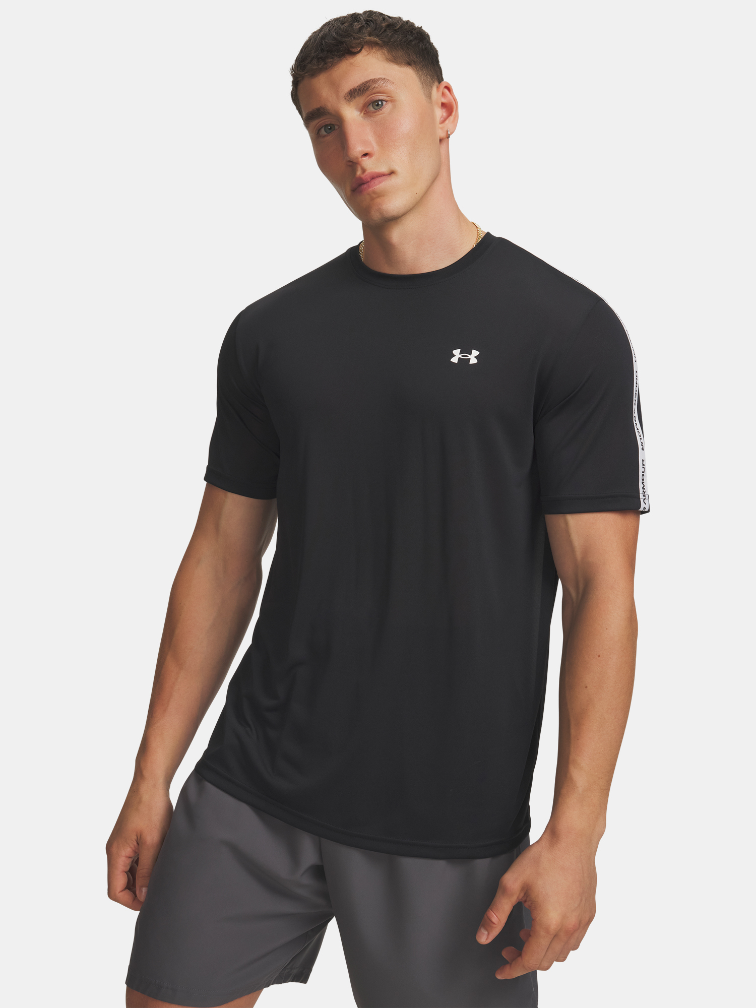 Under Armour Férfi Edzőpóló UA Tech Taping SS