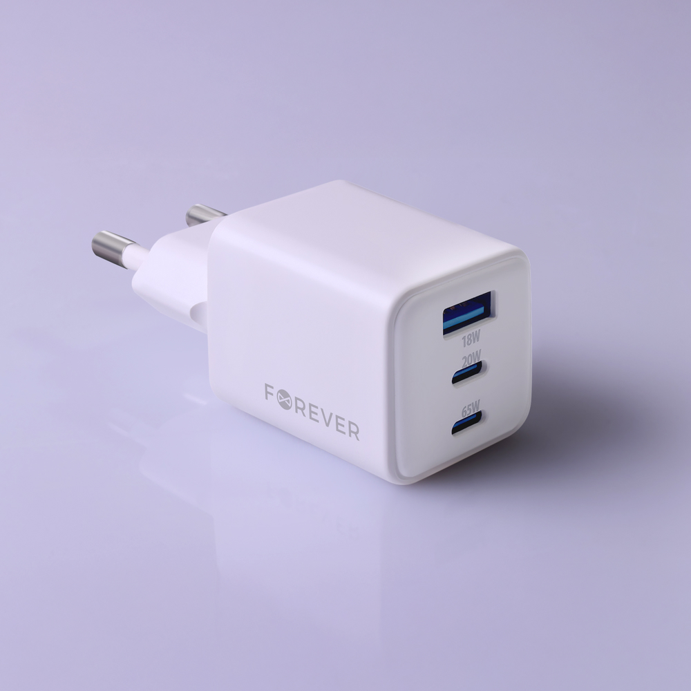 Forever TC-08-65ACC GaN PD QC hálózati töltő 65W – 2× USB-C + 1× USB-A – 4. kép