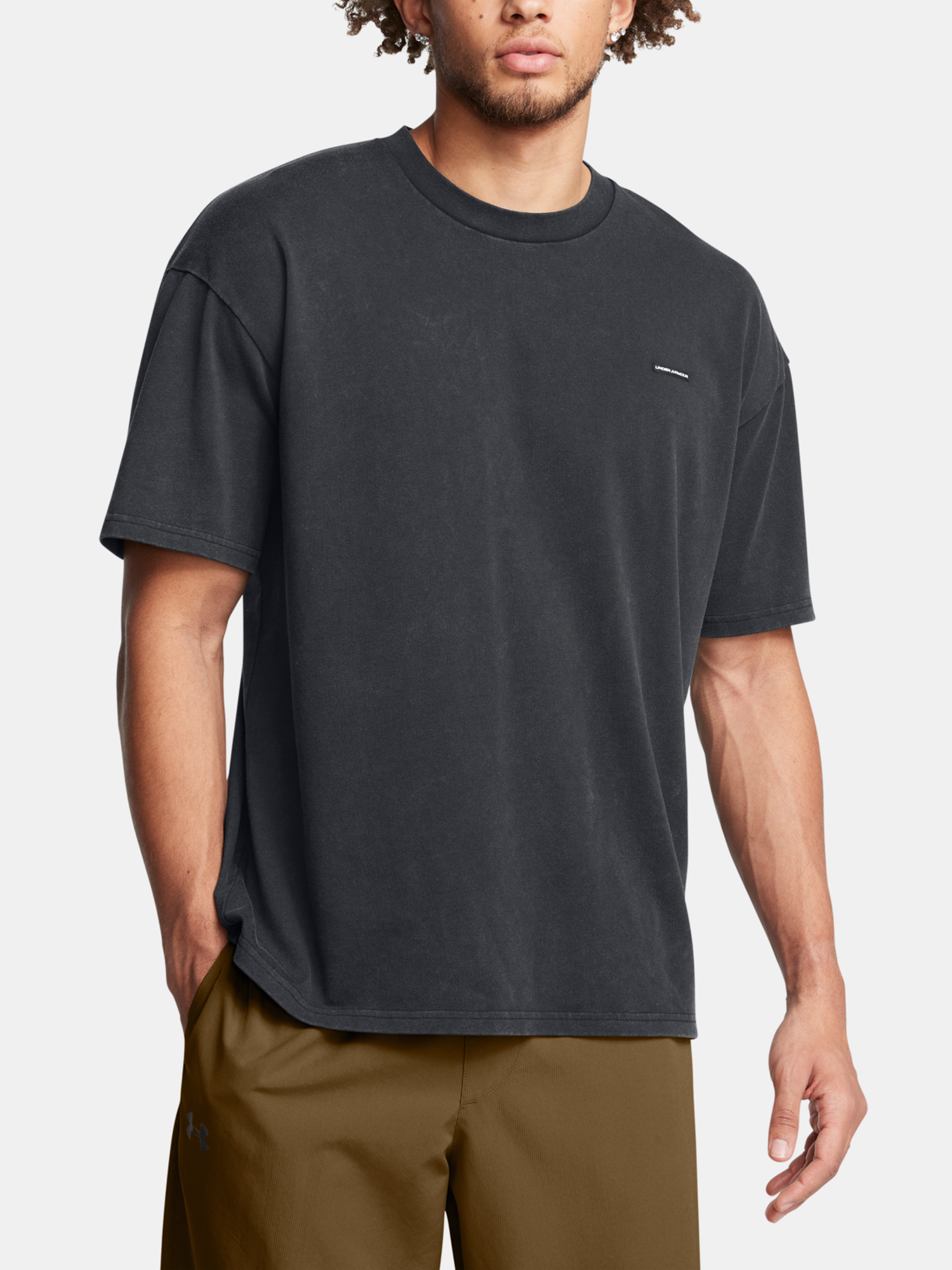 Under Armour Férfi Póló UA M HW OS LOGO WASH SS