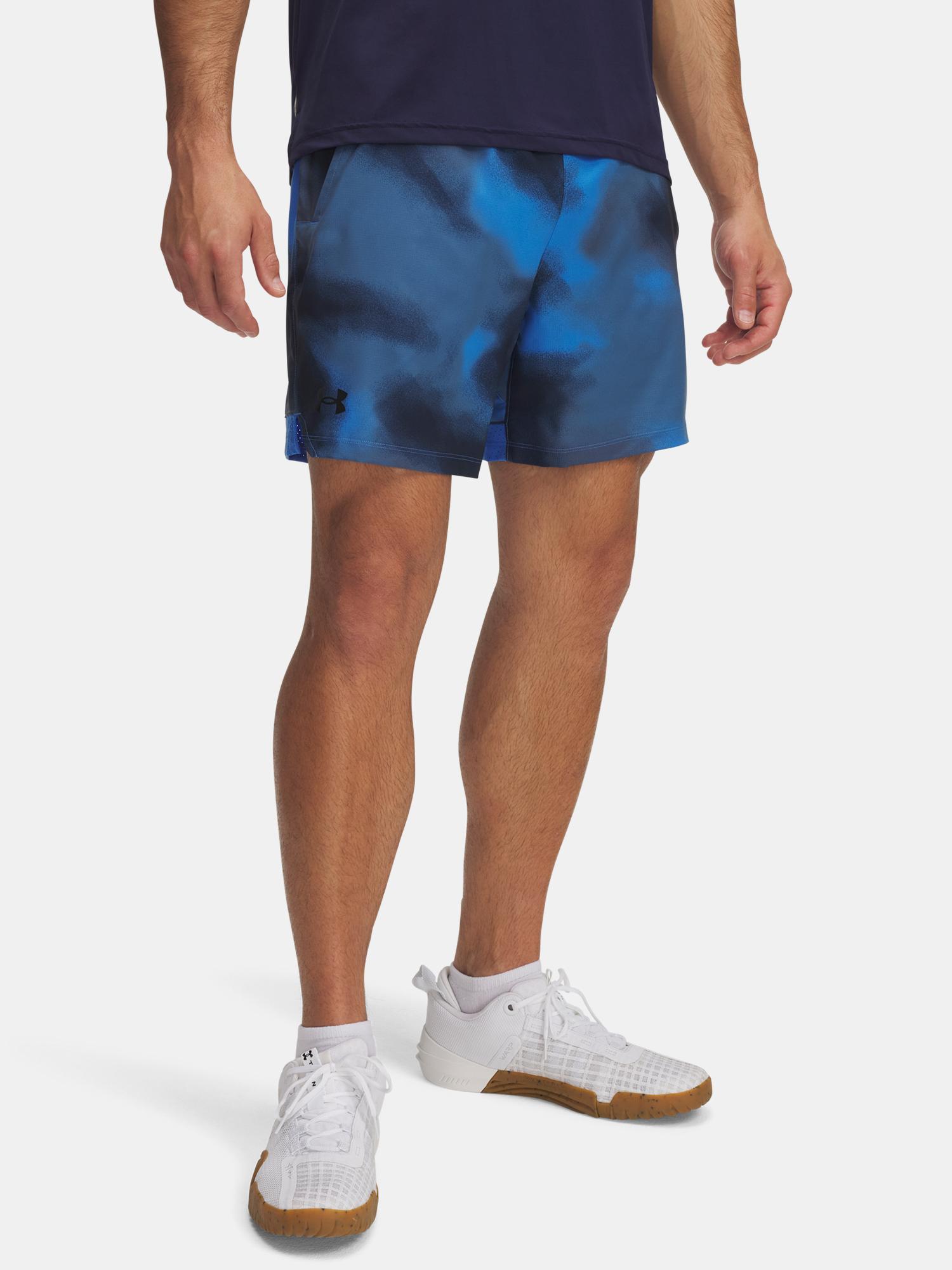Under Armour Férfi Edző Rövidnadrág UA Vanish Woven 6in Prnt Sts
